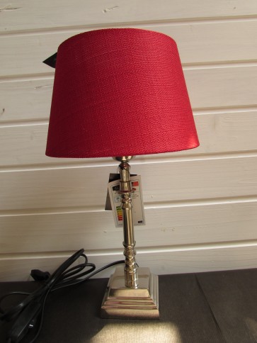 Lampa stolná strieborná s červeným tienidlom, výška 37 cm