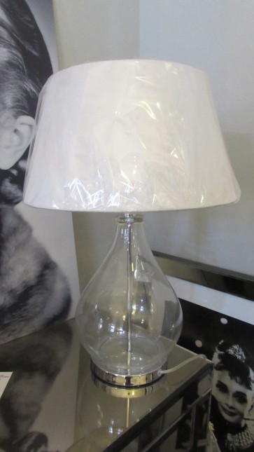 Lampa stolná sklená s bielym tienidlom, výška 51 cm